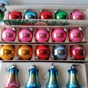 Shiny Brights Christmas Ornaments( Vintage)